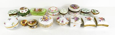 Lot 140 - A selection of porcelain trinket boxes, of...