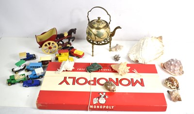 Lot 151 - A group of collectables to include diecast...