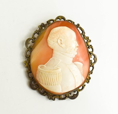 Lot 233 - A 19th century cameo brooch depicting an...