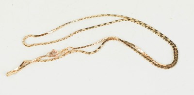 Lot 128 - A 9ct gold necklace, composed of flat...