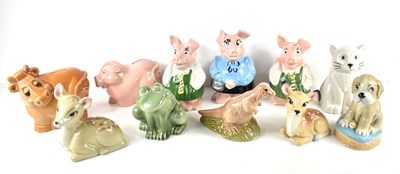 Lot 113 - A group of Wade money boxes to include Natwest...