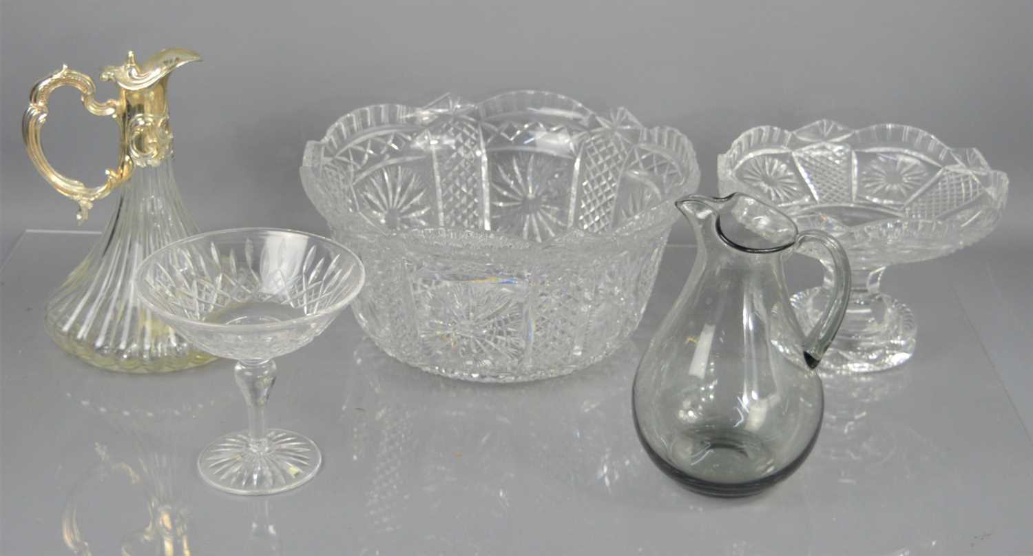 Lot 181 - A large cut glass lead crystal bowl, fruit...