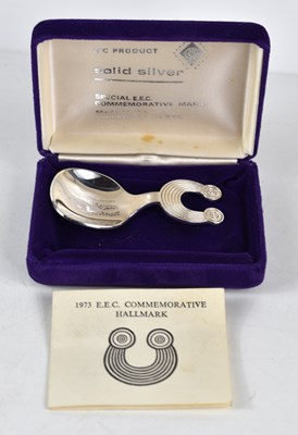 Lot 205 - A silver Thomas O'Connor & Sons of Ireland...