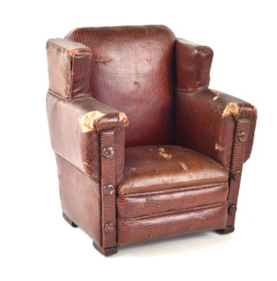 Lot 250 - An antique apprentice piece or travelling...