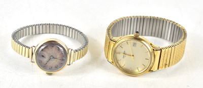 Lot 237 - A vintage 9ct gold cased ladies wristwatch...