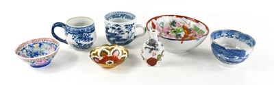 Lot 88 - A group of Chinese ceramics including a scent...