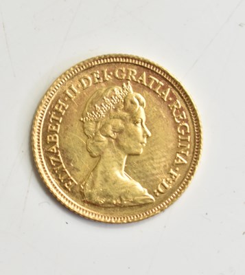 Lot 68 - A Queen Elizabeth II gold half sovereign dated...