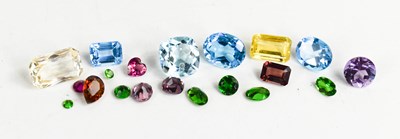 Lot 201 - A quantity of loose gemstones, to include...