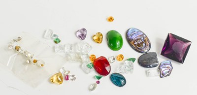 Lot 213 - A selection of loose gemstones, to include a...