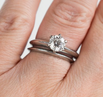 Lot 26 - A Tiffany & Co platinum and diamond solitaire...