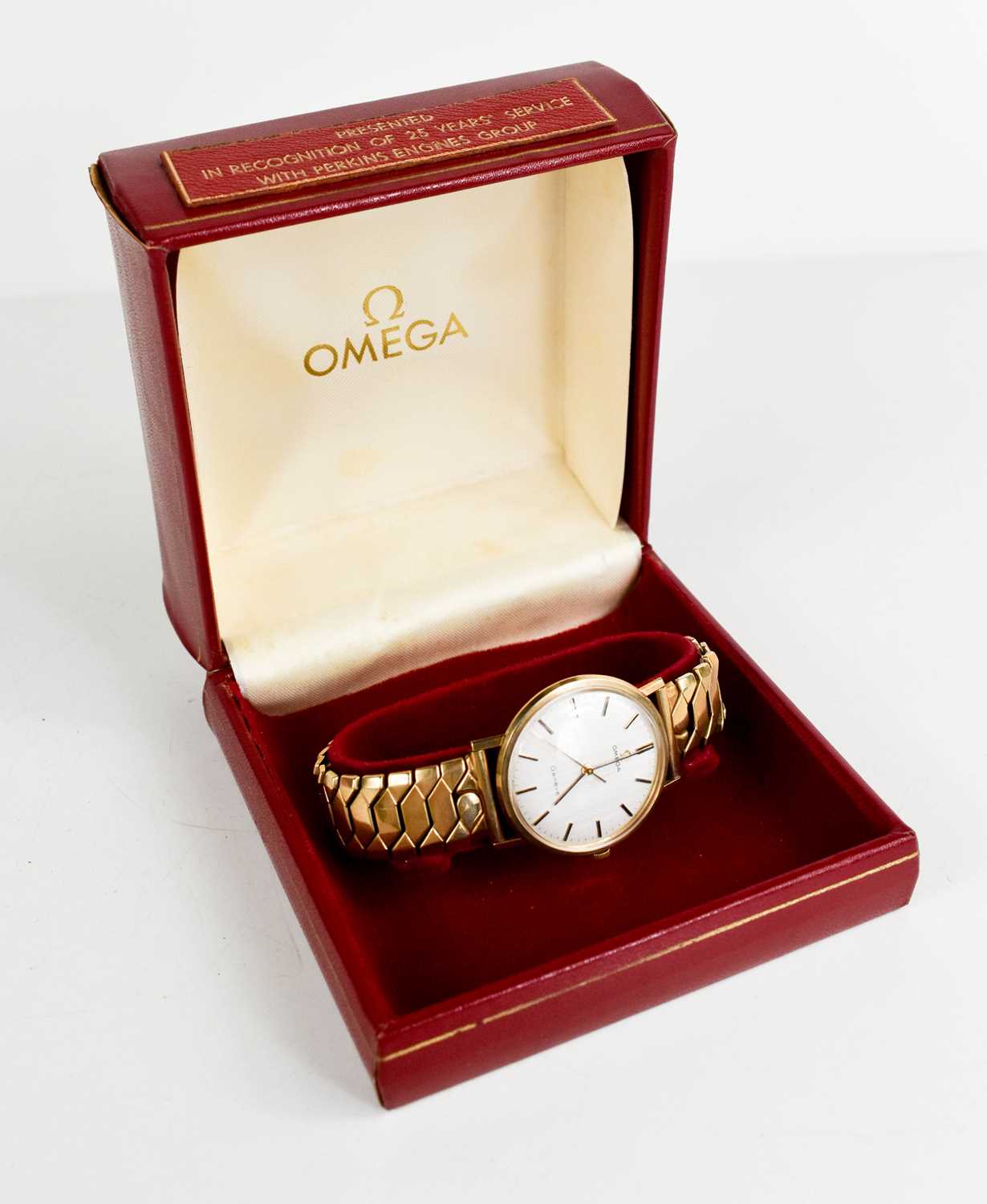 Lot 370 A 9ct Gold Omega Geneve Gentleman s lot-370-a-9ct-gold-omega-geneve-gentleman-s