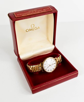 Lot 370 - A 9ct gold Omega 'Geneve' gentleman's...