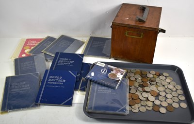 Lot 103 - A collection of GB coinage to include Great...