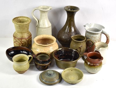 Lot 231 - A collection of studio pottery to include a...