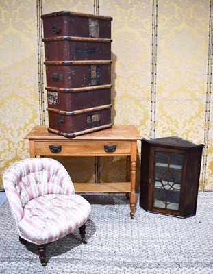 Lot 470 - An Edwardian pine side table with single...