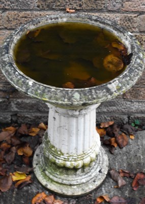 Lot 481 - A reconstituted stone birdbath.