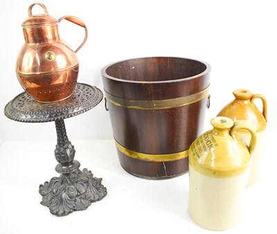 Lot 117 - A group of antique collectables to include two...