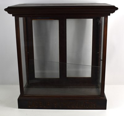 Lot 407 - A Victorian mahogany and glass countertop...