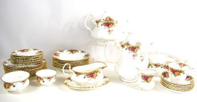 Lot 189 - A Royal Albert "Old Country Roses" dinner and...