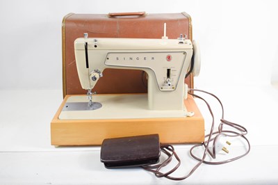 Lot 360 - A Singer sewing machine, Fashion Mate model...