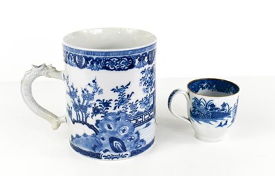 Lot 190 - A 19th century Qing Dynasty Chinese blue &...