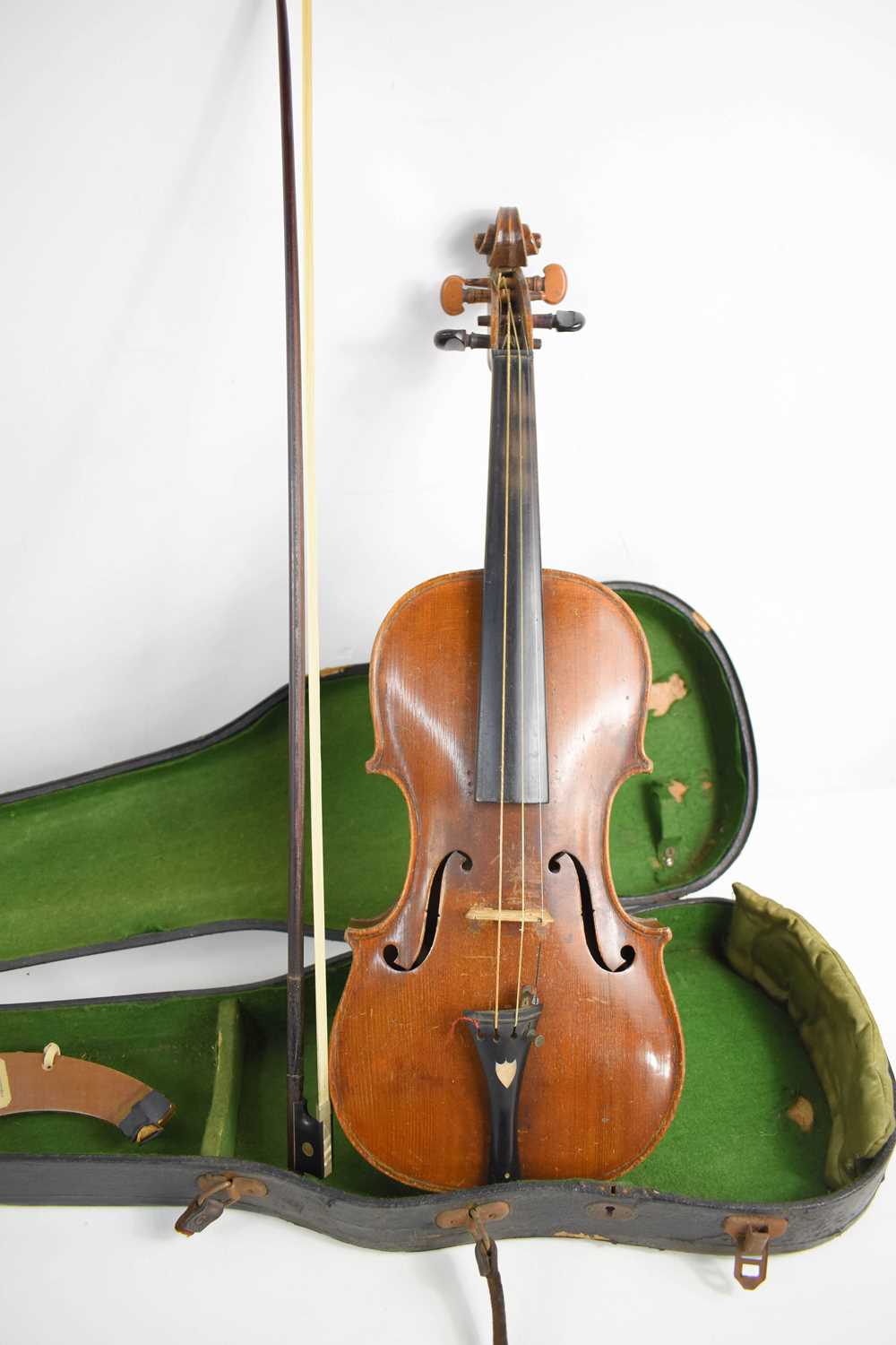 Hopf Instruments Lot 161 - A 19th century Hopf German full size violin,
