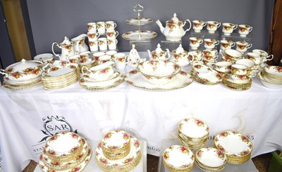 Lot 253 - A large Royal Albert dinner service in "Old...