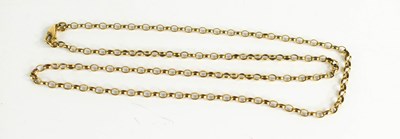 Lot 112 - A 9ct gold chain link necklace, oval links,...