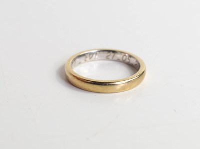 Lot 162 - A white gold wedding band (unmarked,...