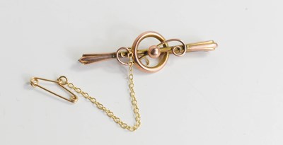 Lot 209 - A 9ct gold sweetheart brooch, with safety...