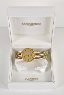 Lot 355 - A Longines "Presence" 9ct gold Gentleman's...