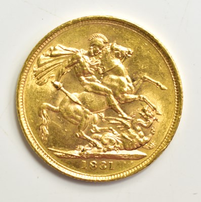 Lot 9 - A Queen Victoria full gold sovereign, young...