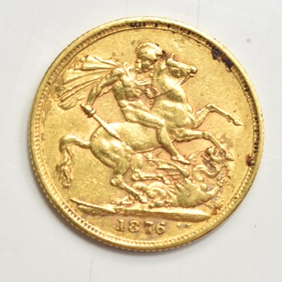 Lot 38 - A Queen Victoria full gold sovereign, young...