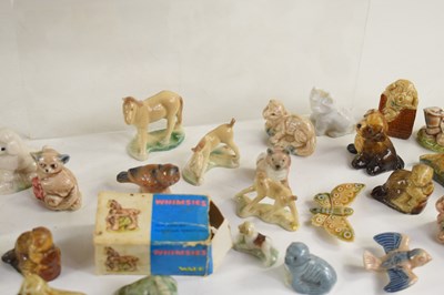 Lot 287 - A collection of Wade Whimsies to include...