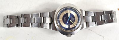 Lot 238 - An Omega Geneve Dynamic ladies wristwatch,...