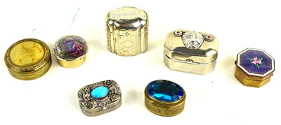 Lot 244 - An antique Dutch silver pill box with chased...