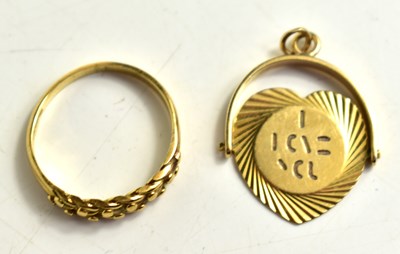 Lot 201 - A 9ct gold keepers ring, size N, together with...