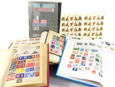 Lot 336 - A stamp collection containing GB and worldwide...