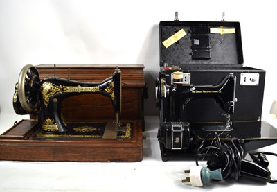 Lot 181 - A vintage Singer sewing machine Model 222K in...