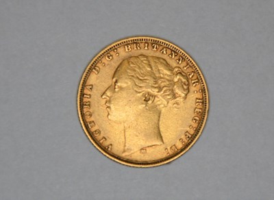 Lot 60 - A Victorian gold full sovereign, 1877.