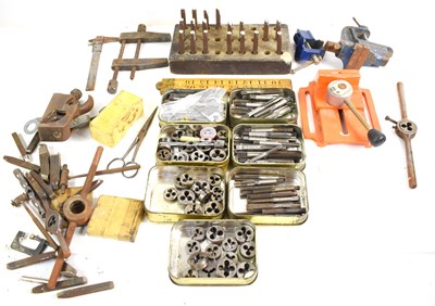 Lot 518 - A group of tools to include a Record plane.