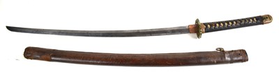 Lot 110 - A WWII era Japanese officers Shin Gunto Katana,...