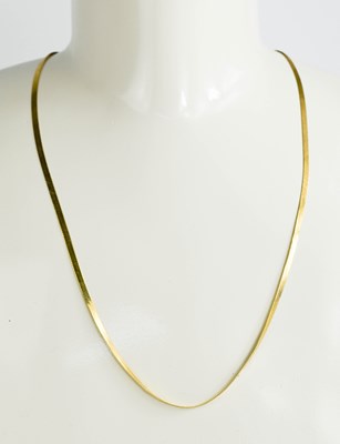 Lot 122 - A 9ct gold necklace, 4.43g.