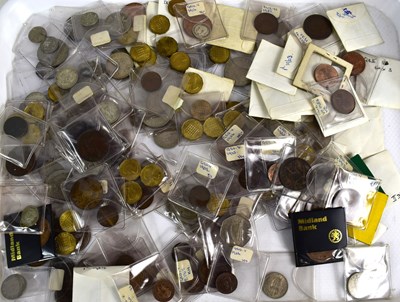 Lot 149 - A group of GB and worldwide coinage to include...