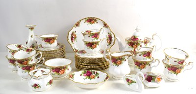 Lot 343 - A quantity of Royal Albert Old Country Roses...