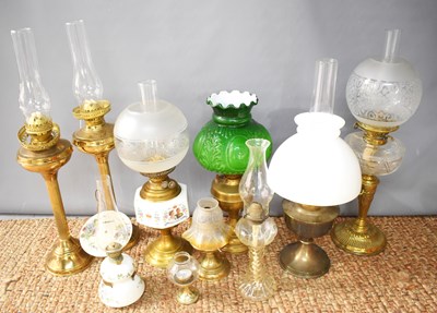 Lot 525 - A quantity of 19th century and later brass oil...