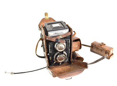 Lot 370 - A vintage Minolta Rolleiflex camera.