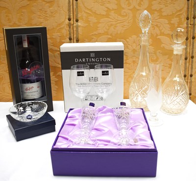 Lot 300 - A group of glassware to include two cut glass...