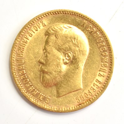 Lot 195 - A Nicholas II of Russia 10 roubles gold coin,...