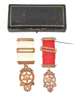 Lot 129 - Two 9ct gold Royal Arch Chapter Masonic Jewels,...